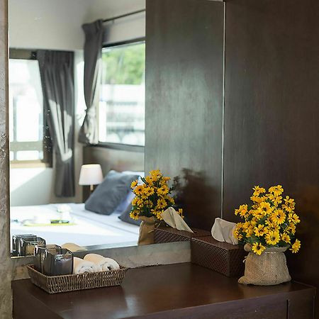 Phuket Green Leaf Hostel מראה חיצוני תמונה