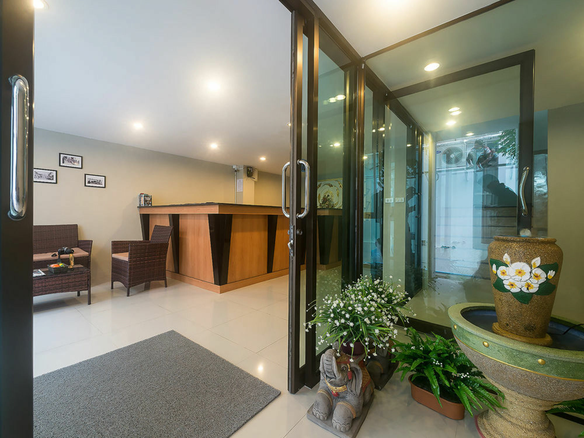 Phuket Green Leaf Hostel מראה חיצוני תמונה